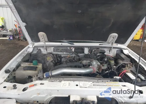 1998 Ford Ranger Splash/Xl/Xlt z USA, uszkodzony, nr VIN 1FTYR11U9WPB53881